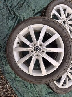 Nepoužitá zimní kola r17 Vw Golf Michelin