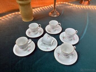 Porcelánový kávový servis