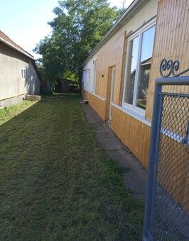 Rodinný dom - Lúčnica nad Žitavou - 1