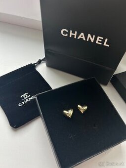 CHANEL náušnice