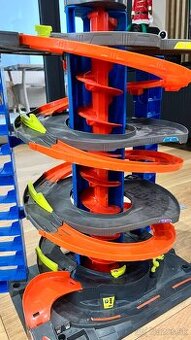 Predám HOTWHEELS GARAGE