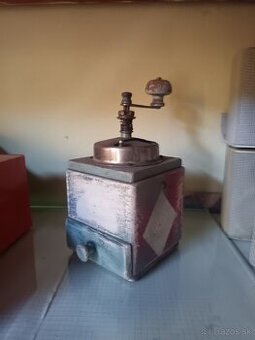 Predám retro mlynček na kavu