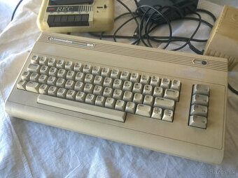 Commodore 64-  starý počítač