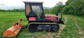 Pasovy traktor