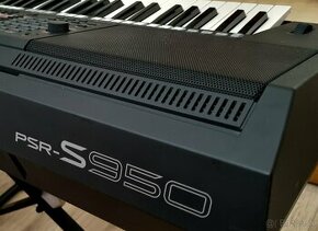 Yamaha PSR-S950