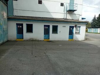 Prenájom menších skladových priestorov (12m2)