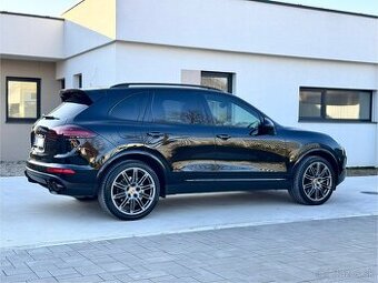 Porsche Cayenne S II FL Platinum Edition