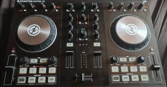 Traktor kontrol s2 dj kontroler konzola
