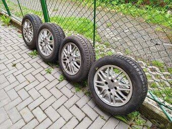 Komplet letné pneu