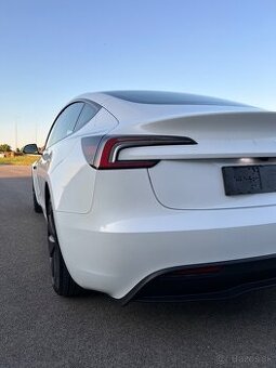 Predám TESLA MODEL 3 HIGHLAND LONG RANGE