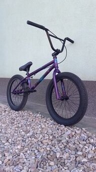 Bmx Mongoose Legion 20" BMXka BMXa