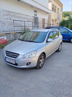 Kia ceed sw 1,6 benzín