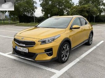 KIA XCEED Platinum 1.4 benzin 42000km