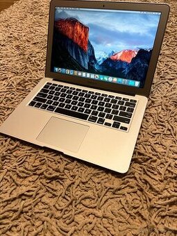 MacBook Air 13" (2015)
