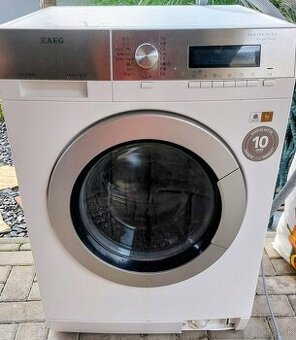 Práčka AEG