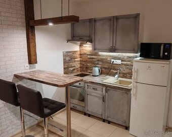 garsónka na prenájom - Topoľčany