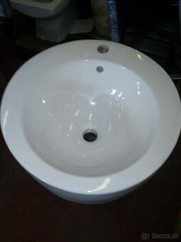 Keramické umývadlo