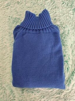 Nový, modrý rolák