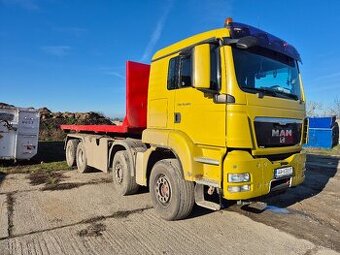 Hákový nosič kontajnerov 8x4 Man 35.480