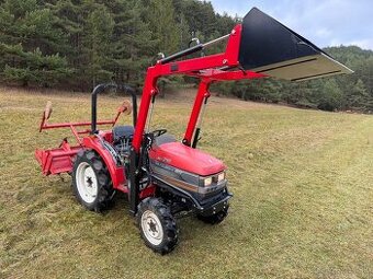 Mitsubishi MT 241 s čelným Nakladacom 4x4 24 koni