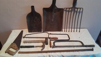 Lopaty,pilky,kladivo