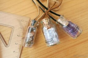 Minerály_náhrdelníky_amulety