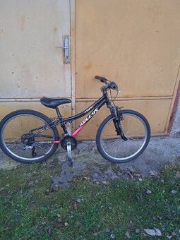 Predám - zachovalý horský bicykel