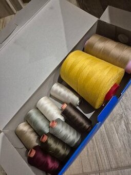 Šitie 🌸 set s niťami podľa výberu