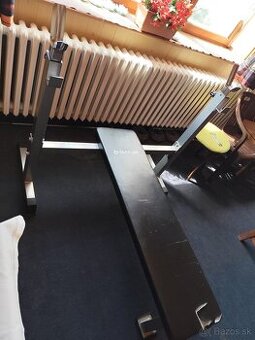 Duvlan lavica na benchpress