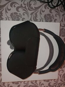 Airpod max with Smart Case