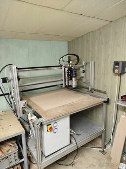 CNC Fréza 1000 x 700 ... DOHODA MOŽNÁ