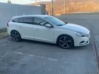 Predám vozidlo Volvo V60 Rdesign
