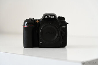 Predám NIKON