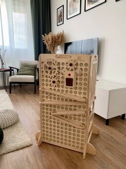 Učiaca veža Petinka s hracími prvkami