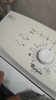 Práčka s horným plnením Whirlpool