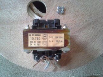 predám transformátor 230V/28V