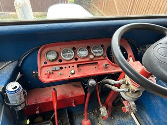 Traktor Zetor 4011