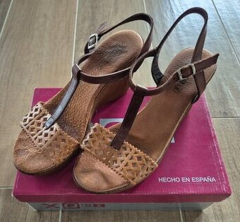 Dámske kožené sandále - 1