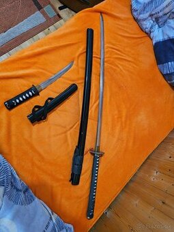 Katana a tanto