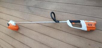 Predám akumulátorový krovinorez STIHL FSA 85