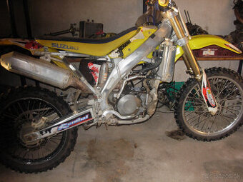 Suzuki RMZ 450