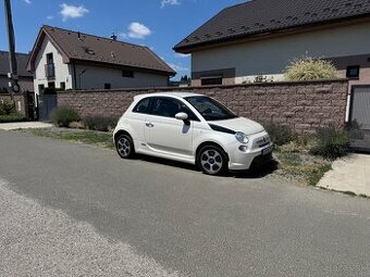 Fiat 500e – Elektrický mestský fešák (2014, 152 000 km)