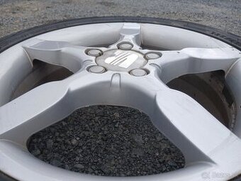 225/45 R17 SEAT 7Jx17 Et.54