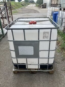 IBC kontajner 1000L – nádrž na vodu, dažďovku