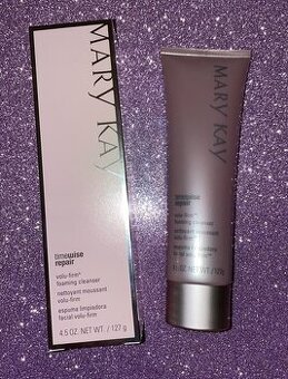 Mary Kay Repair Volu Firm čistiaci penivý krém