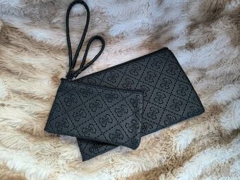 Čierna kozmetická taška + kľúčenka Guess - 1