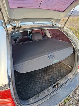 zadna roletka kufra Skoda Octavia combi