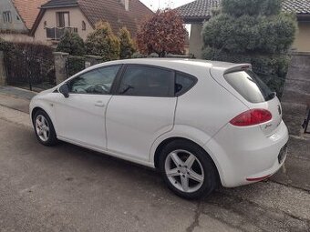 SEAT LEON 1.4 BENZIN 63 KW MPI NAJ.167000 KM ROK VÝROBY 2009