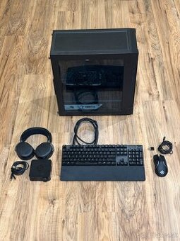 HAL3000 Herný počítač MČR 2018 Elite + príslušenstvo