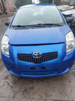 Rozpredám Toyota Yaris 1.0 2007